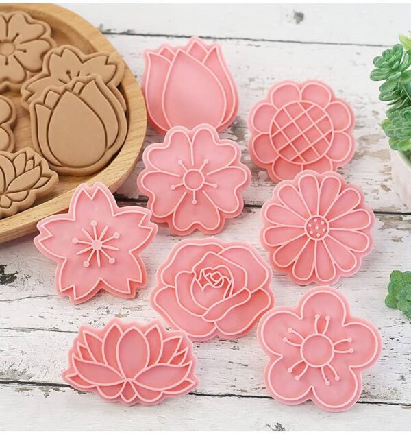 Flower cookie cuter set