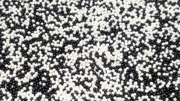 Sugarmill Pearl – 2mm (White, Black)