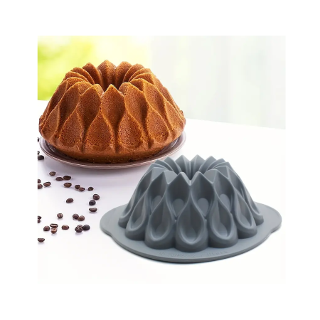 Crown Shaped Silicone Mould with Handle