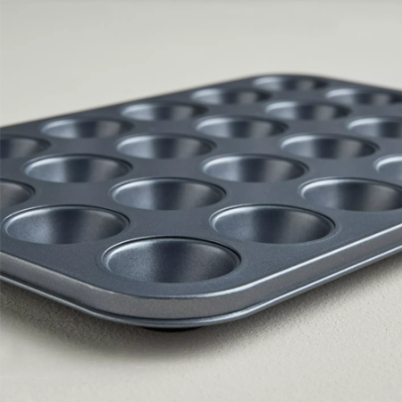 Mini Muffin and cupcake pan